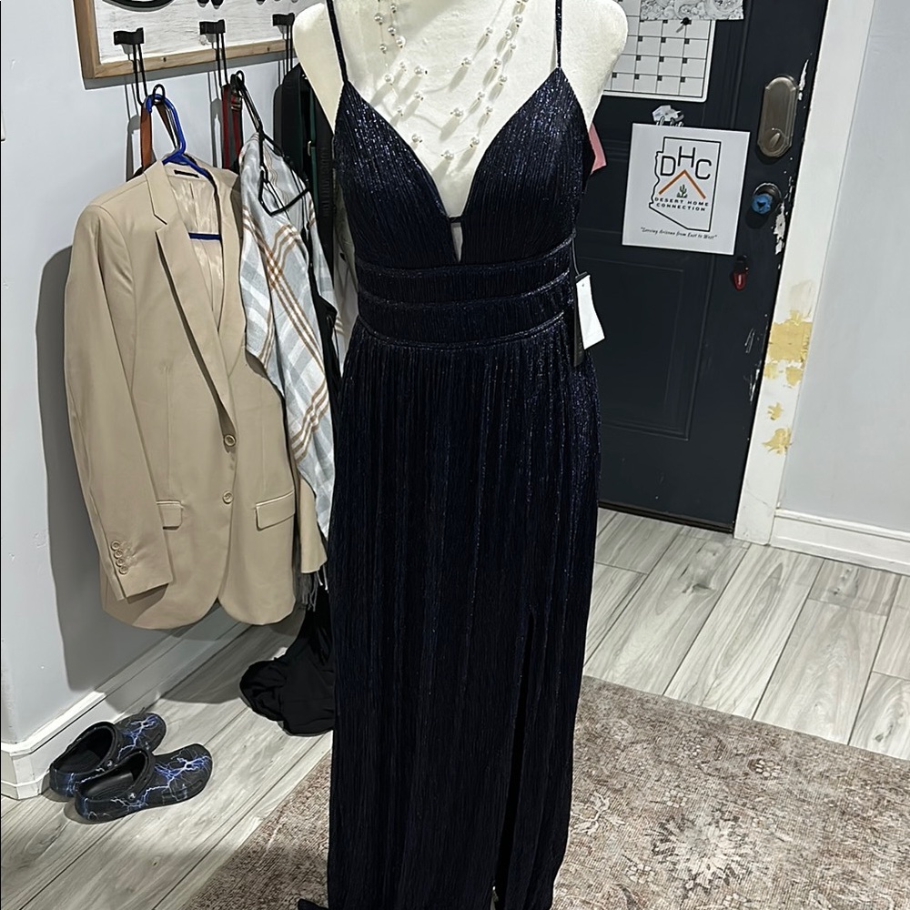 Elegant Black Evening Dress